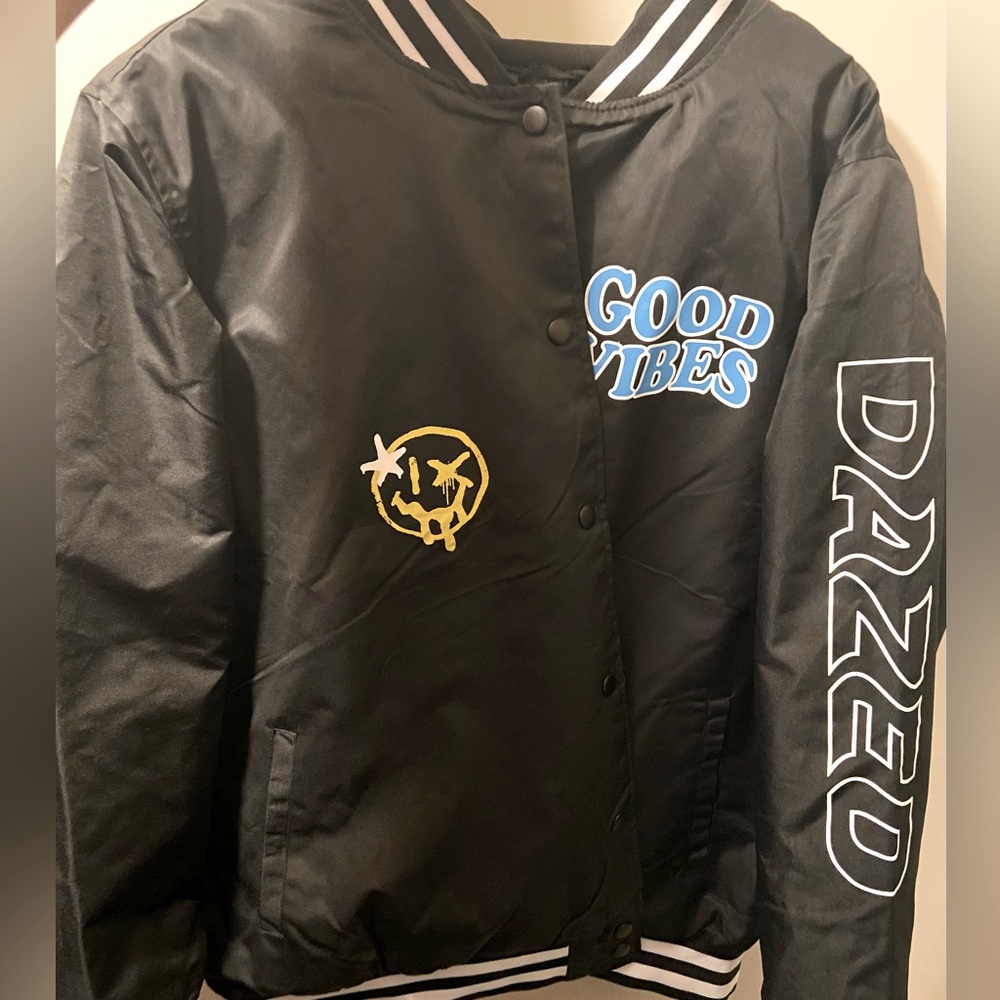 Never worn bomber jacket ☮️